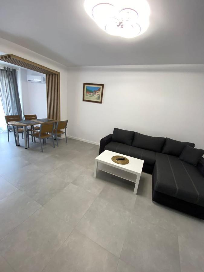 Catedral Apartment Bükreş Dış mekan fotoğraf