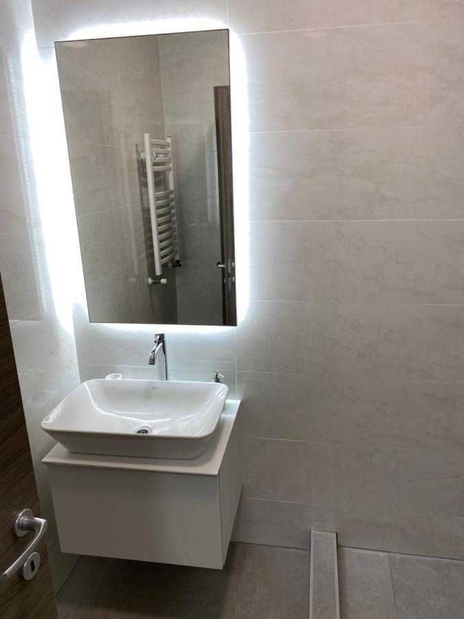 Catedral Apartment Bükreş Dış mekan fotoğraf