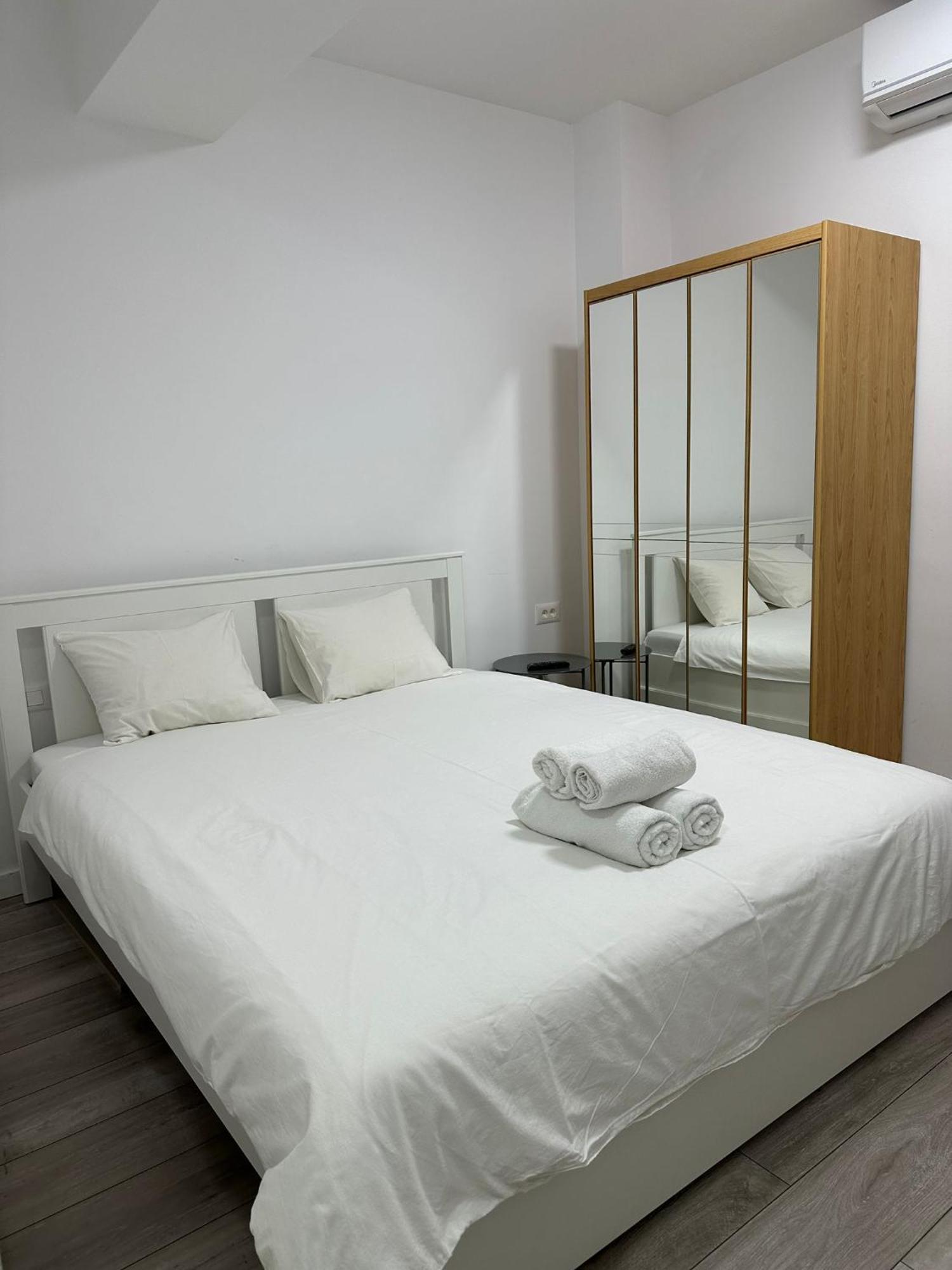 Catedral Apartment Bükreş Dış mekan fotoğraf