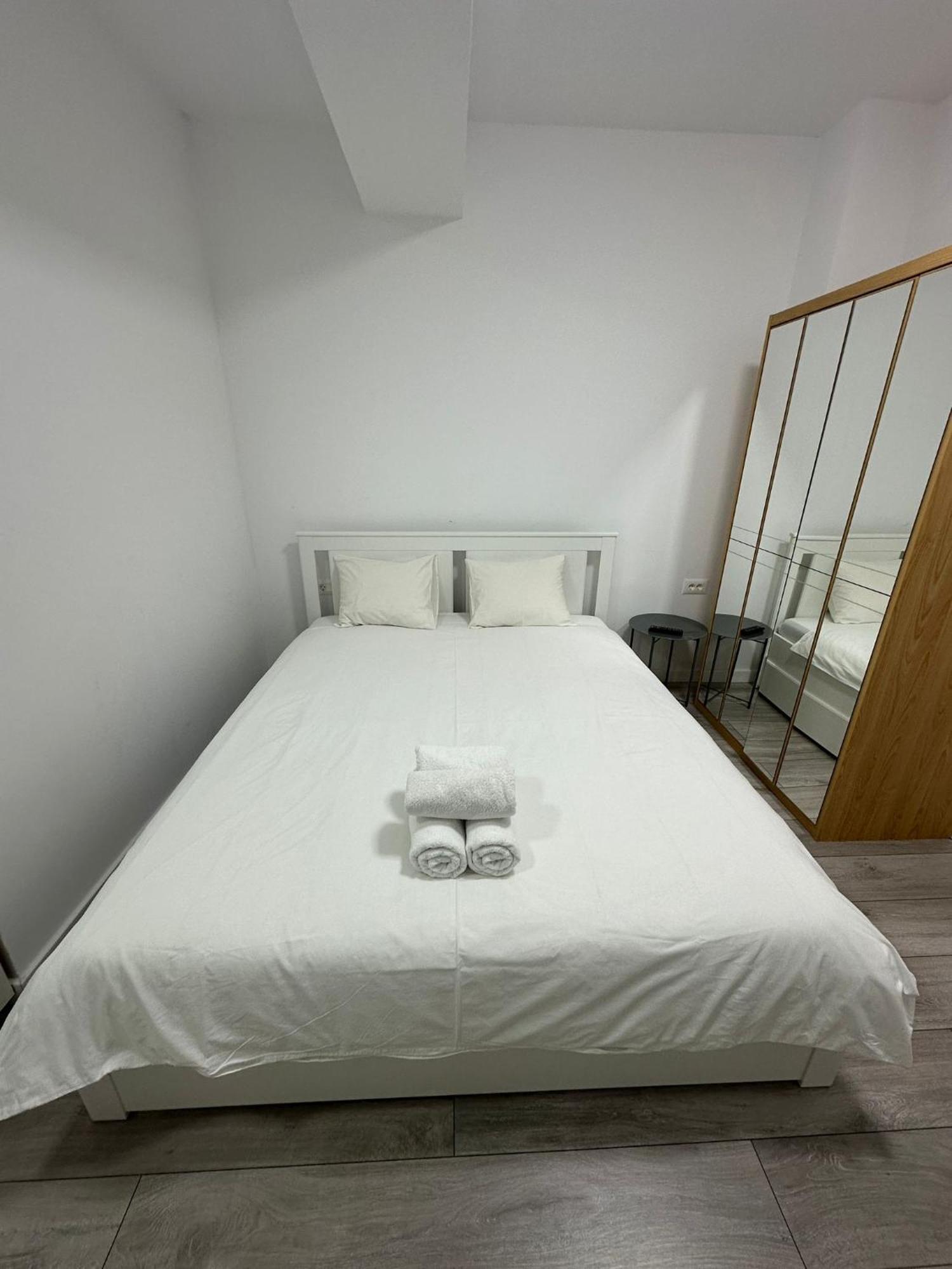 Catedral Apartment Bükreş Dış mekan fotoğraf