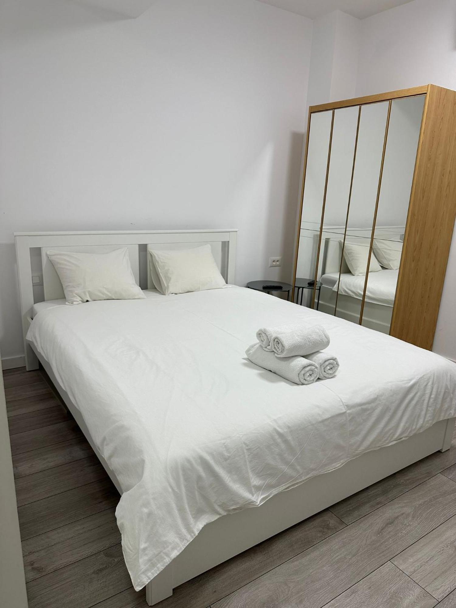 Catedral Apartment Bükreş Dış mekan fotoğraf